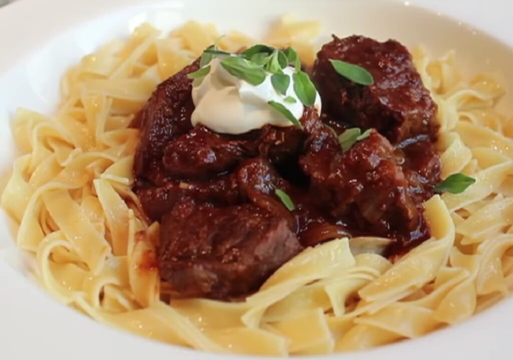 6.Goulash​