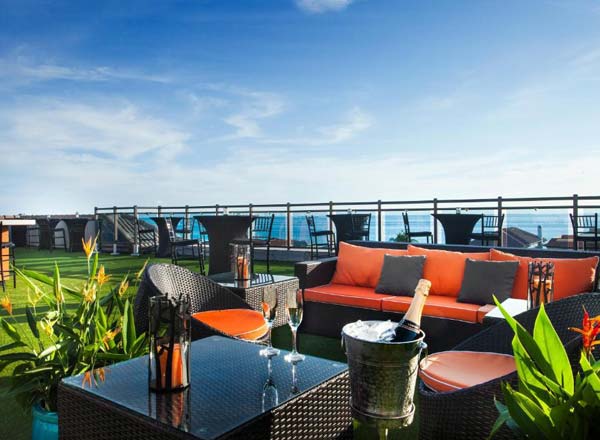 4.360 Rooftop At Hotel Zamora​